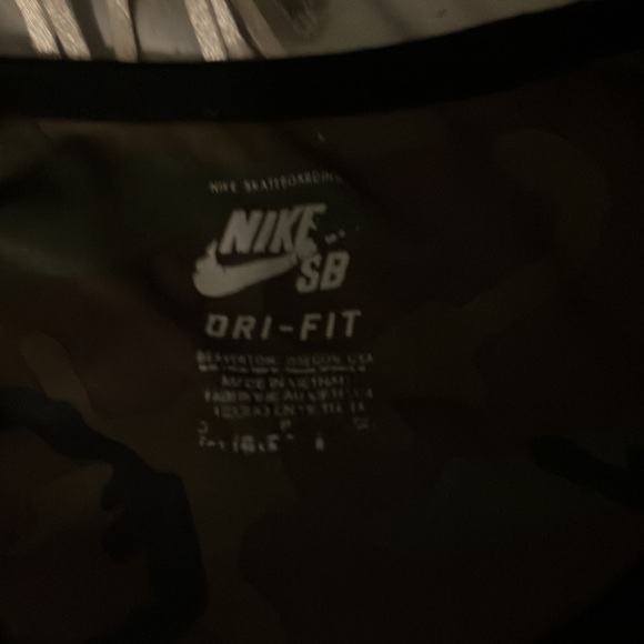 Nike sb size S - Picture 3 of 3